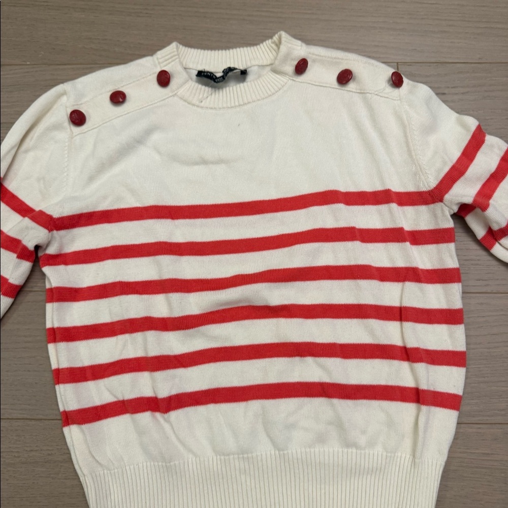 Central Park west sweater size small
